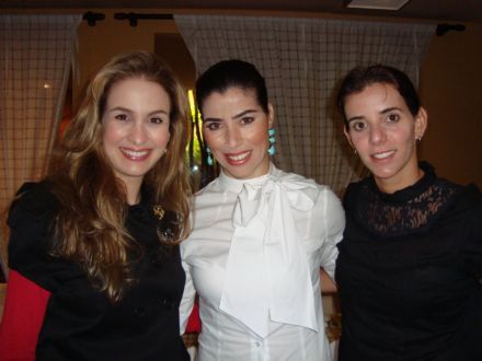 a-renata-menezes-flavia-mirela-martins