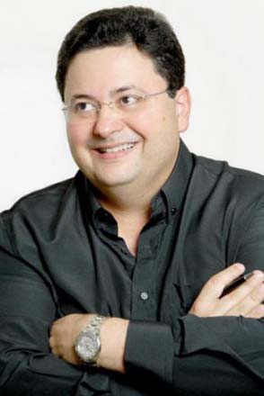 antonio-campos