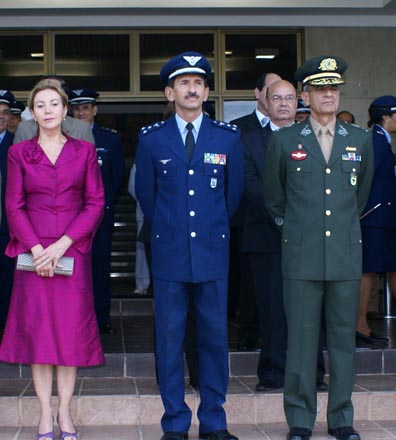 eneida-correiade-araujo-louis-josua-costa-nilson-ananias-cabo-robenilson