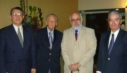 humberto-fernando-isnard-gladstone