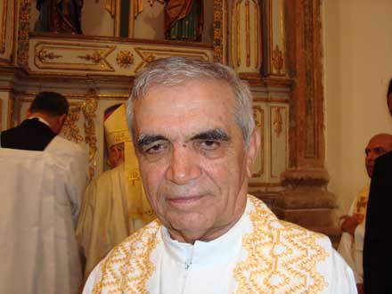 p-mons-valdecir-rocha