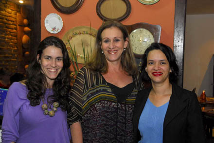 rebecca-marilu-simoes-elza-ferreira rebecca-marilu-simoes-elza-ferreira