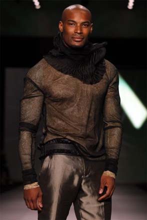 m-tyson-beckford-david-tlale-11-reuters m-tyson-beckford-david-tlale-11-reuters