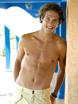 pr-domenique-melchior-drew-derek-riker pr-domenique-melchior-drew-derek-riker