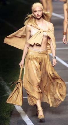 mj-sasha-pivovarouva-hermes-afp