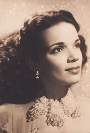 aurora-miranda2 aurora-miranda2