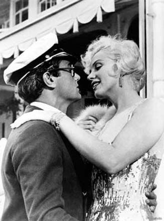 tony-curtis-marilyn-monroe