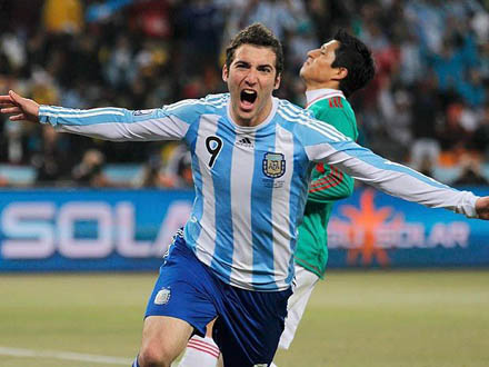 f-higuain-argentina-reuters1 f-higuain-argentina-reuters1