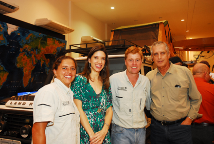 grace-ager-paula-queiroz-robert-ager-jose-ranufo-queiroz-gleyson grace-ager-paula-queiroz-robert-ager-jose-ranufo-queiroz-gleyson