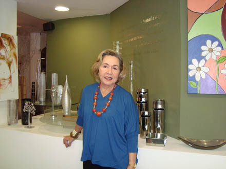 angela-hazin angela-hazin