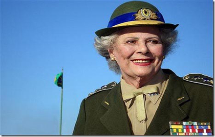 elza-cansancao-de-medeiros