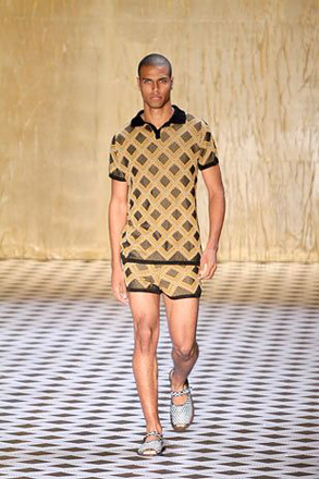 m-totem-carlos-zambrotti-agnews1