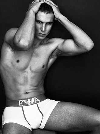 rafael-nadal-emporio-armani-div rafael-nadal-emporio-armani-div