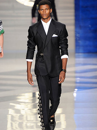 116026557MM011_Versace_Mens