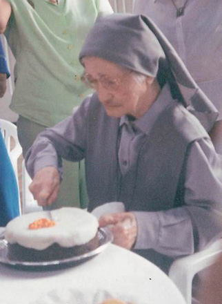 irma-adelia irma-adelia