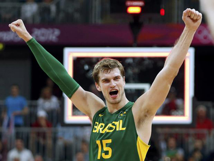 m-tiago-spilitter-basquete-brasil