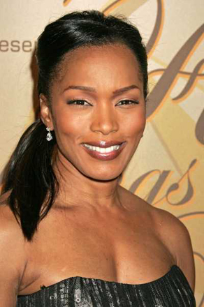 angela-bassett-loose-ponytail-hairstyle-celebrity-hairstyles