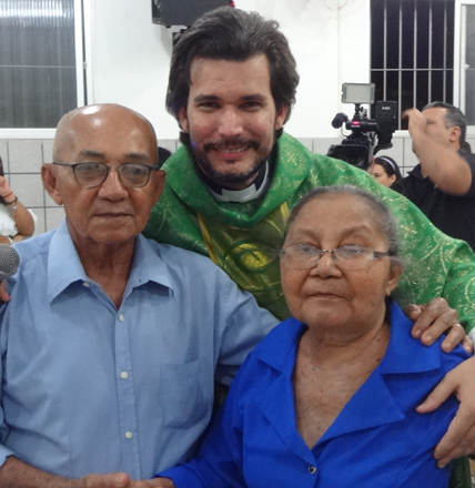 c-jose-de-souza-lins-padre-hewerton-terezinha-de-jesus-da-silva