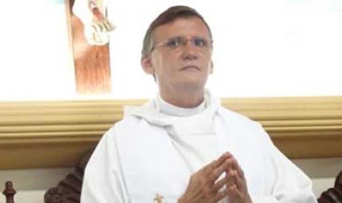 padre-toninho