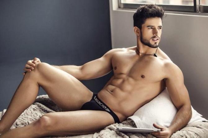 pr-felipe-herrera-hot-in-intimo