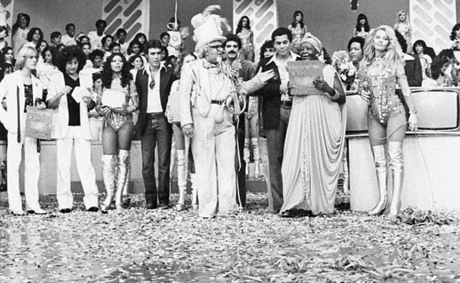 globo-chacrinha