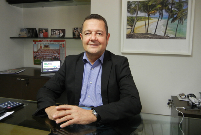 pr-henrique-feitosa-imobiliária-eduardo-feitosa