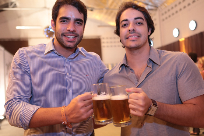 pr-cerveja-felipe-luz-ricardo-neves-rafael-medeiros