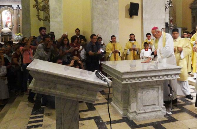 b-altar