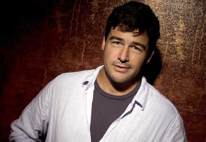 FRIDAY NIGHT LIGHTS -- Pictured: Kyle Chandler as Eric Taylor -- NBC Photo: Mitchell Haaseth