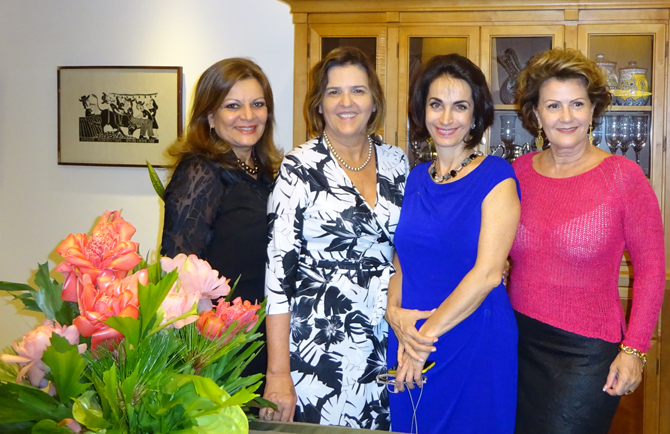 b-izis-ameni-valeria-reiter-claudia-matarazzo-rose-blanc