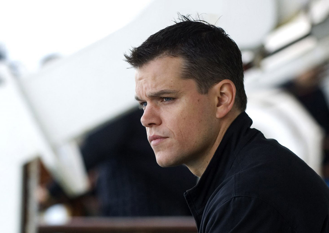 MATT DAMON returns as the trained assassin Jason Bourne for the latest showdown in "The Bourne Ultimatum". Now, Bourne has only one objective: to go back to the beginning and find out who he was and who created him.