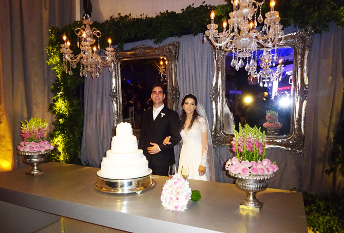 e-luiz-felipe-renata-bolo