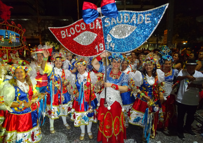a-bloco-da-saudade-flabelista