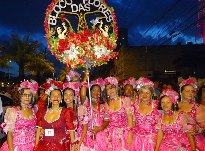 a-bloco-das-flores
