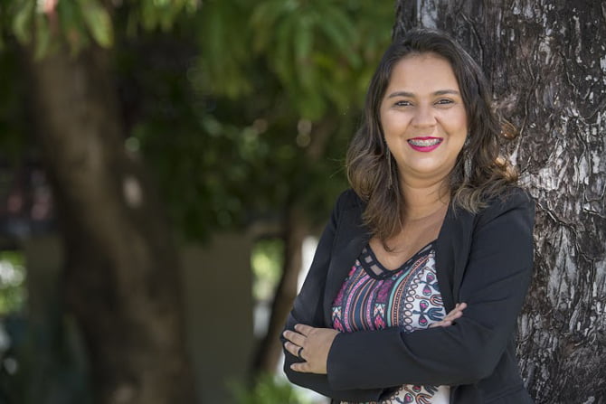 CAMILA SILVEIRA, TITULAR DA COORDENADORIA DE POLITICAS PUBLICAS SOBRE MULHERES