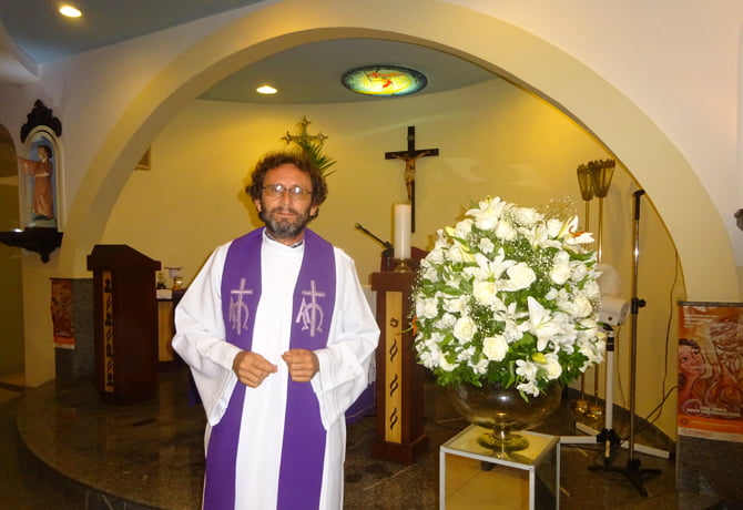 e-padre-irismar-farias