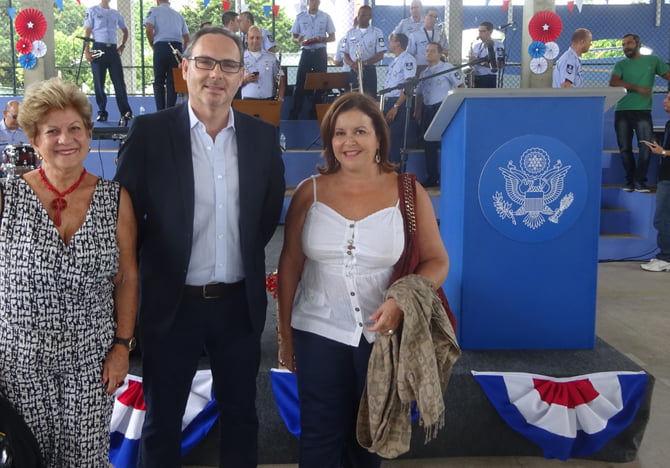 w-silvia-carvalheira-marco-ferriera-de-melo-maria-silvia-barbin-laurindo