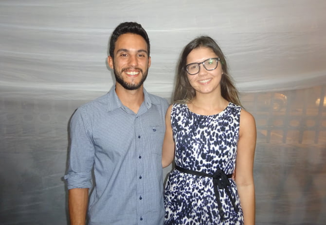 pr-aaron-carvalho-lays-miranda