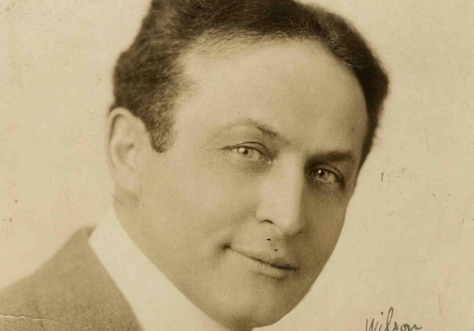 harry-houdini